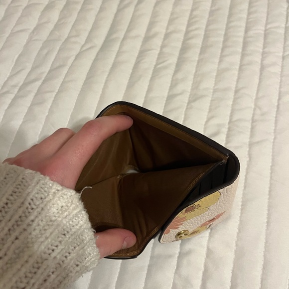 Coach Wallet - Picture 5 of 6